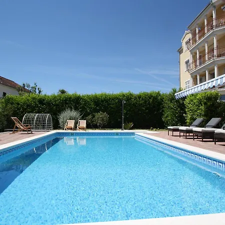 Mare-6 By Interhome Trogir